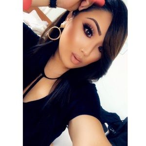 Meet your Posher, Joyce